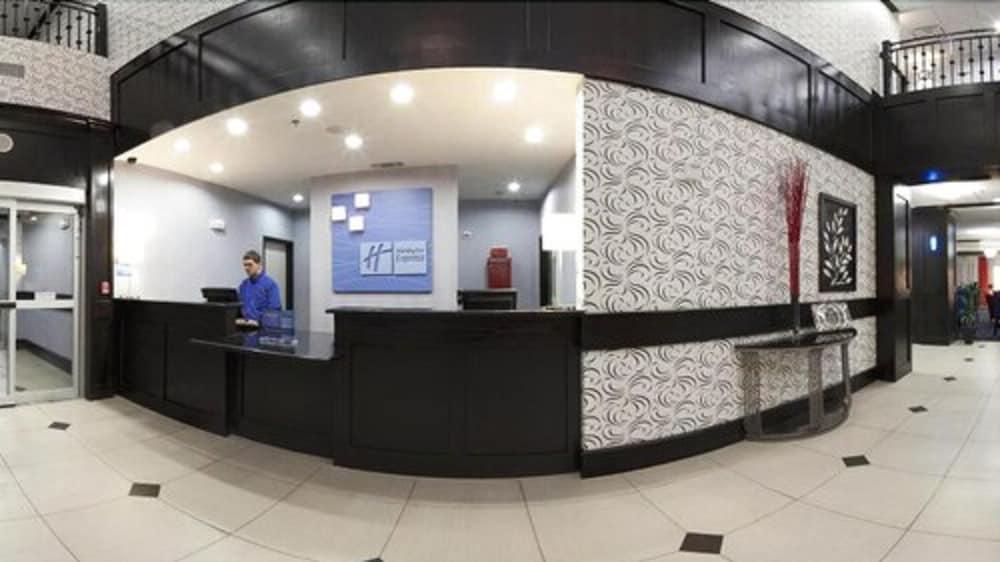 Graham 格雷厄姆智选假日宾馆酒店 外观 照片